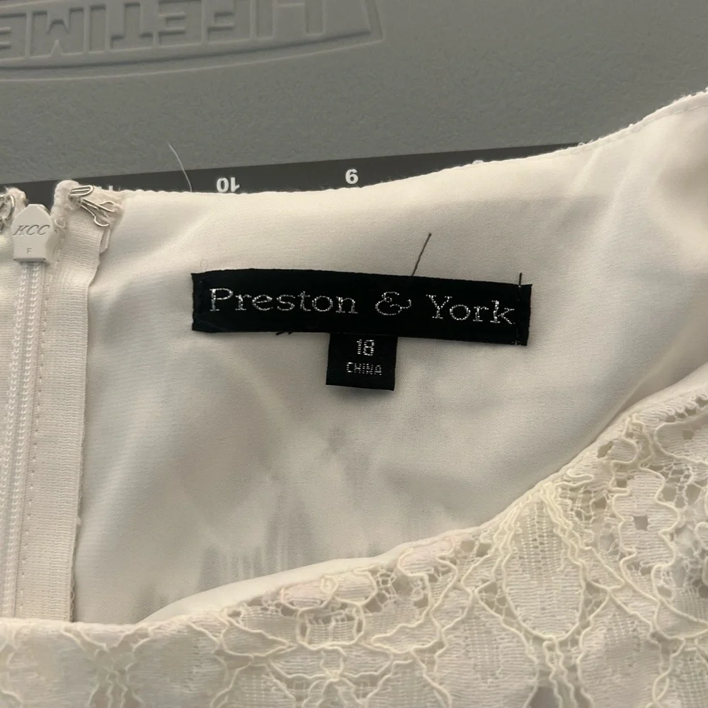 Preston & York White Lace Mini Dress - Picture 5 of 9
